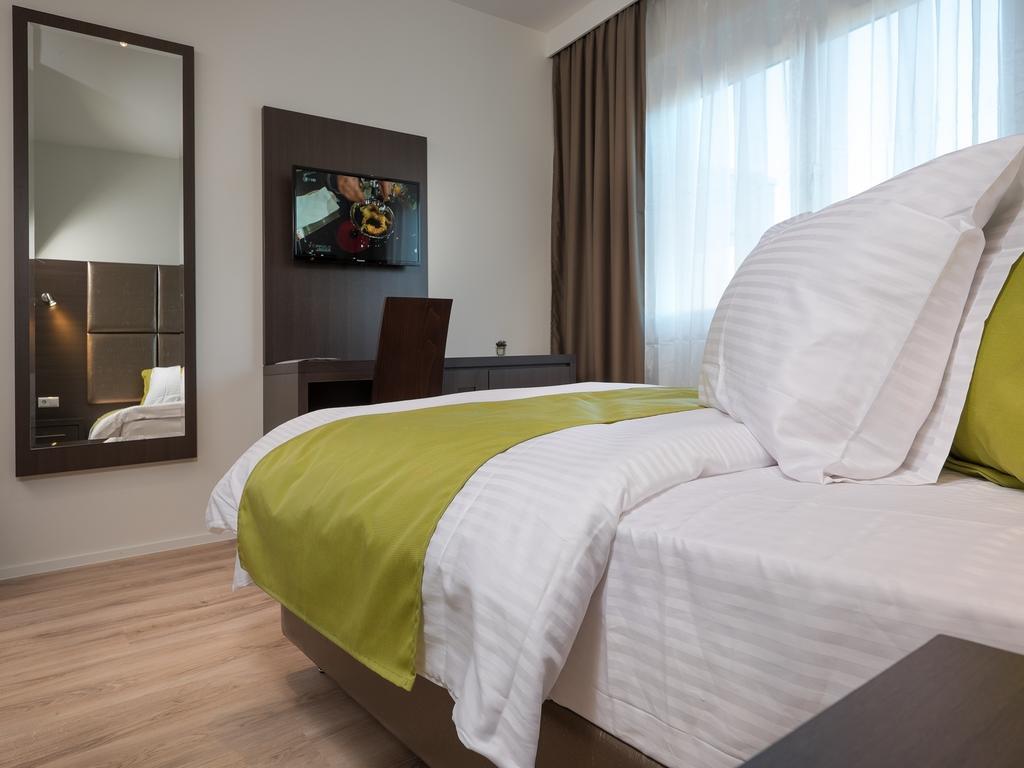 Boutique Hotel Bellevue Rheinfelden / Basel Екстериор снимка